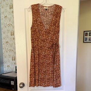 Universal Thread Rust Floral Midi Dress